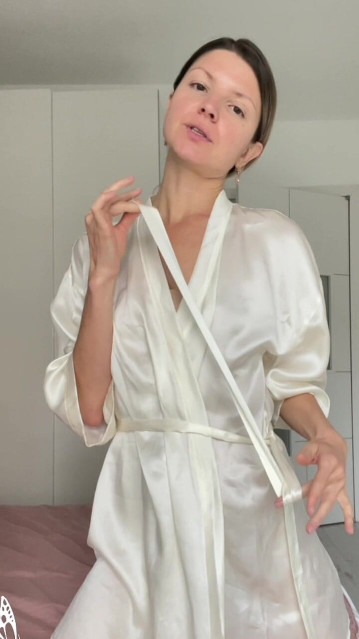 Gina Gerson: Solo Morgen-Handjob