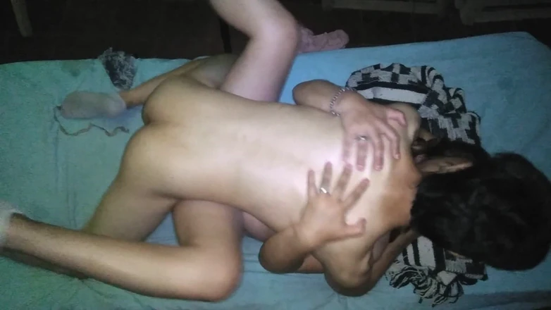 Fitcure1: रात में बहुत अमीर आदमी के साथ मिशनरी की तरह चुदाई