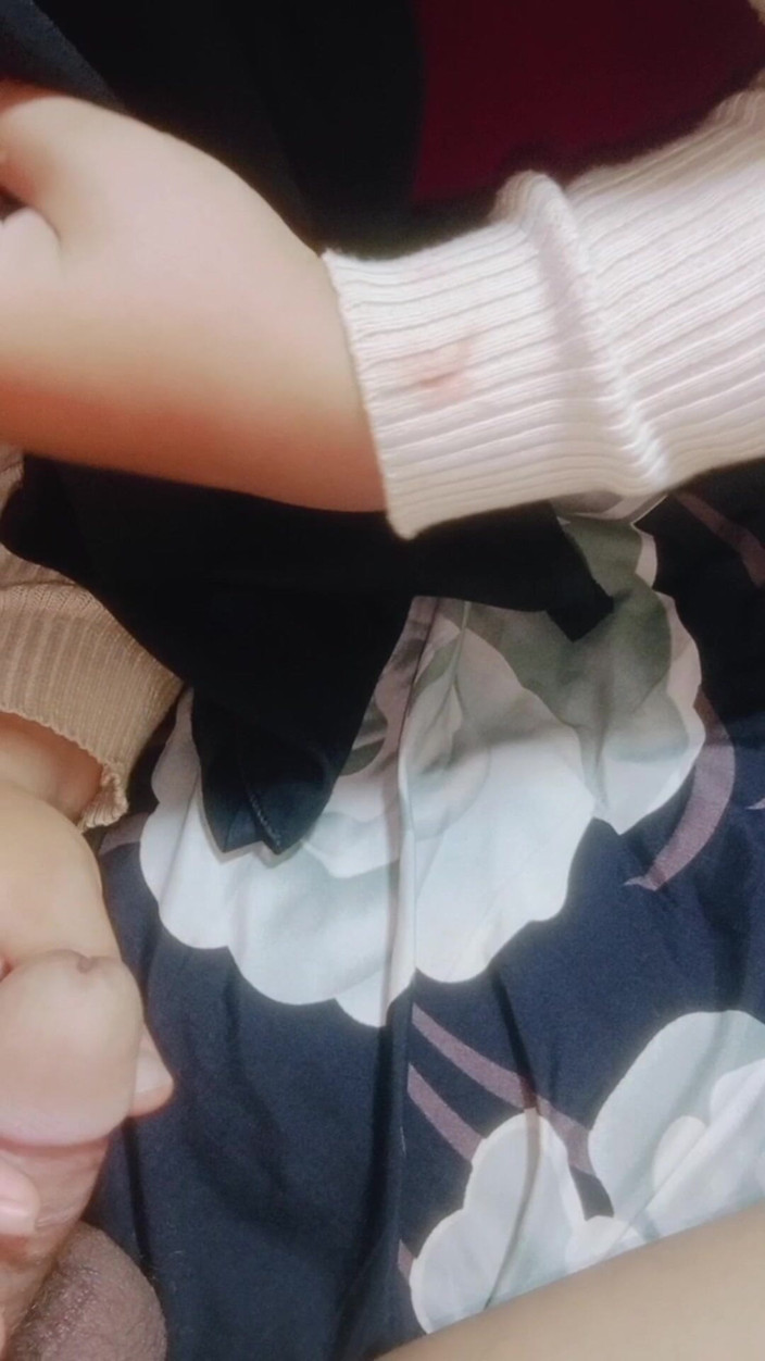 Asian girl videos: 인도네시아 히잡