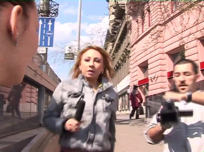 XTime Vod: Wielkie cycki blondynka uwielbia orgazm analny
