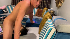 The Substance: Deep throat met Latijns model net aangekomen van reizen!