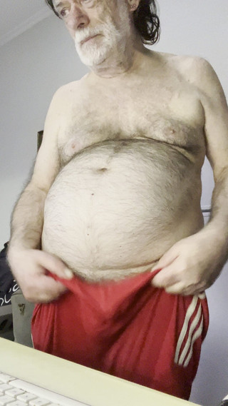 Coach Karl dude lodge: 2025-12-08 seluar pendek gim berkelip