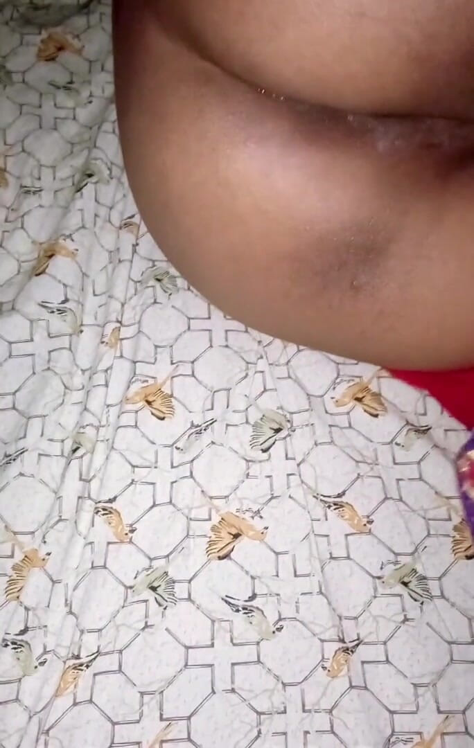 Angel Surovi Lata: Sin la courrent Bhabhika Gorme Guske Bhabhiko Codai Kiya.