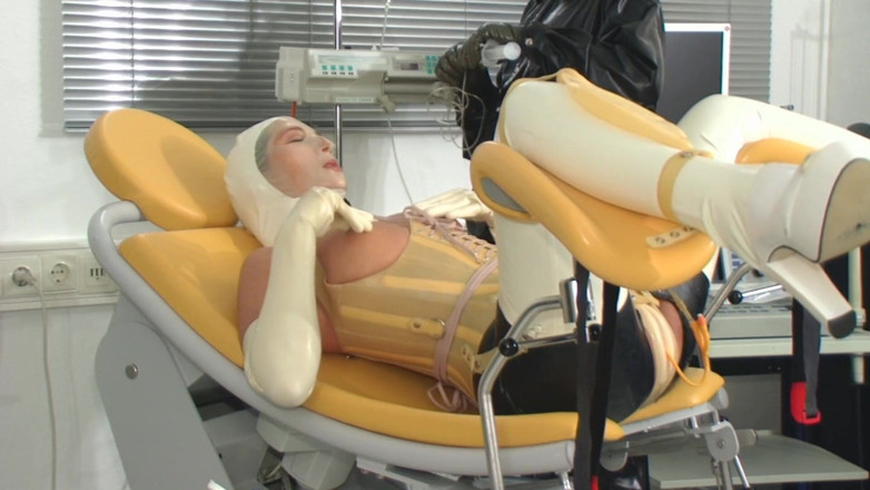 Rubber & Clinic Studio - 1ATOYS: Catheter and stomachsound in latex
