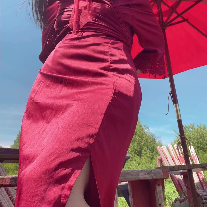 sweethanajapanese: Angelo Sexy Nudo Sulla Sedia Fuori