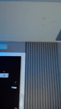 Pan Ldn dává milf střelbě hvězd hlasitý orgasmus ve falešném studiu