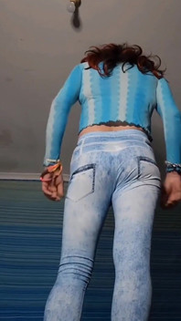 Video teaser cewek seksi dengan stoking seksi dengan stoking seksi ini lagi asik sampai lubangnya menganga lebar