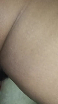 Girl Peeing Standing up