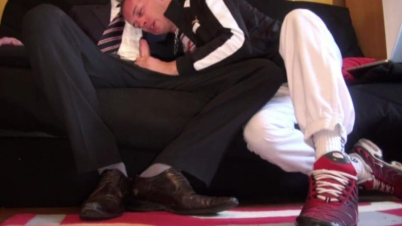Crunch Boy: Twink usado por seu mestre do wesbmaster durante o trabalho