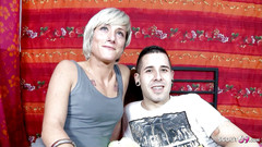 Full porn collection: 캐스팅에서 애널 따먹히는 섹시한 마른 십대 비키 웨인