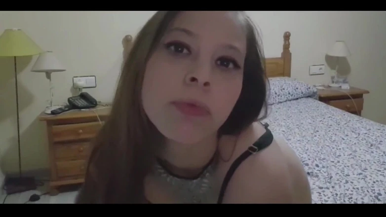 Holycandy: Natte en geile tiener