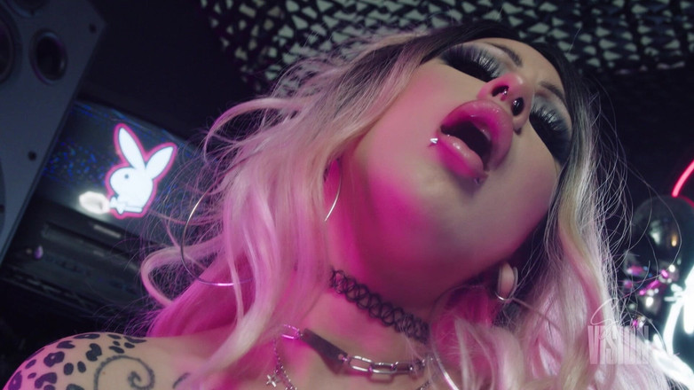 SkinVision: Conejito bimbo rosa y jugoso - Luna Luxxx