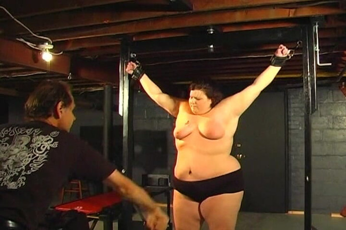 NM fetish femdom videos by Princess Nikki Cruel: Cewek semok ini diikat dan dicambuk