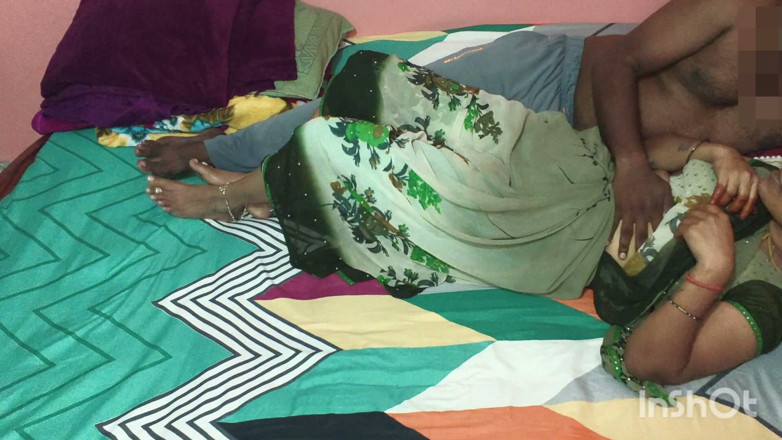 Divya95143: Couple tamoul, baise romantique torride et éjaculation