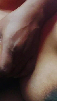 Ateşli ve seksi Hintli kadın seks yapıyor