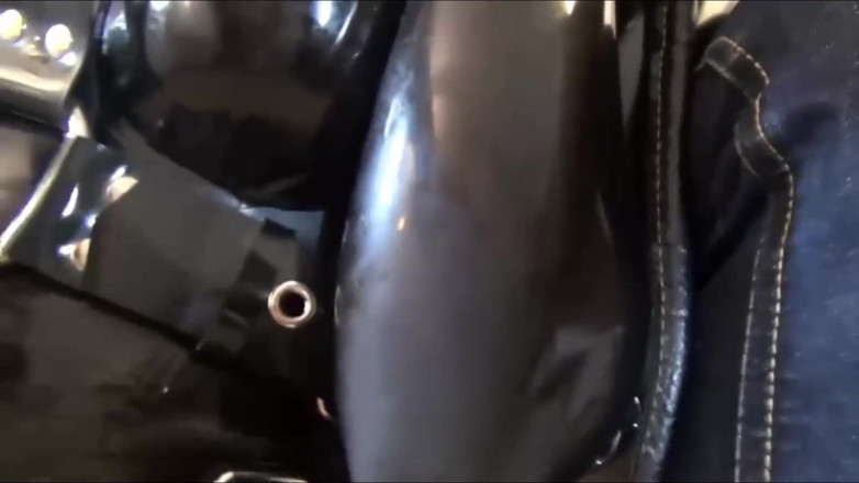 OrangeXXOO: Breath Control of Female Pet in Cage