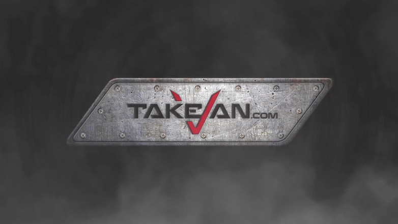 Take Van: Une pauvre blonde prend une bite dans la chatte au...