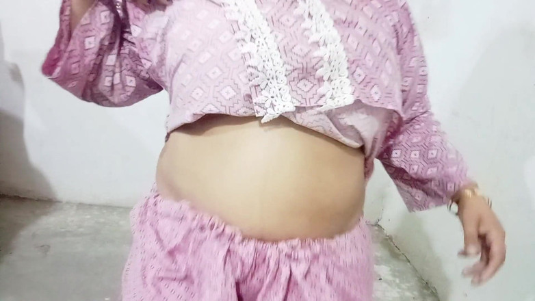 Randi Bhabi: Мені потрібен партнер для траха