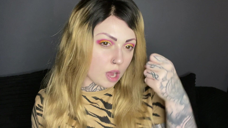 Miss Valentina: Mesmerised to Forget Her