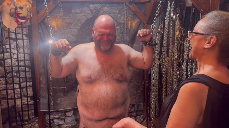 blackberrymilf: Lanisterbear Gets Busted Part 1