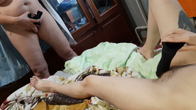 Lesbian-candys: We’re Jerk off with Dildos Across From Each Other