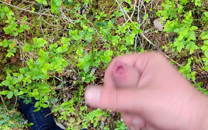 Stiansr: Geil in het bos