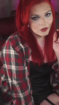 TS Bitch Smoking