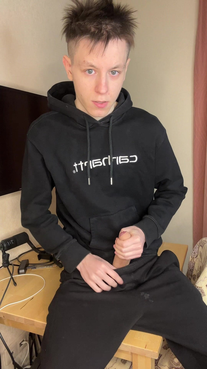 Morflot24: 若い男の太いロープ絶頂スプレー