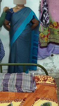 I Talked to an Asian Desi Bhabhi and Made Her Agree to Have Sex