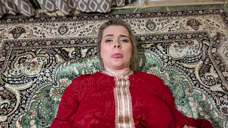 Qombol: Turkish Homemade Hot Sex with Married MILF