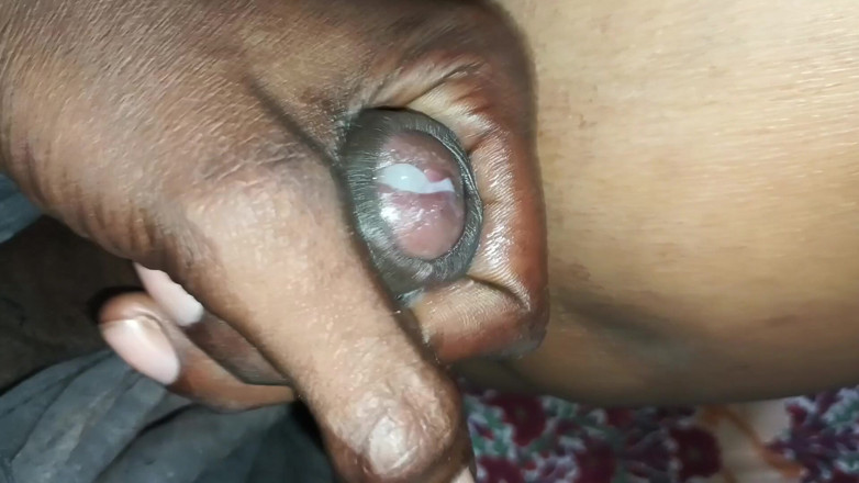 Bengaliauntykichut: Seeing Neha Aunty's Sexy Pussy, I Fucked Her Desi Pussy