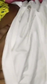 Indischer heißer bengalischer boudi-sex videioxxx. Desi Bangala Houswife Chudai zu hause (bengali Audio)