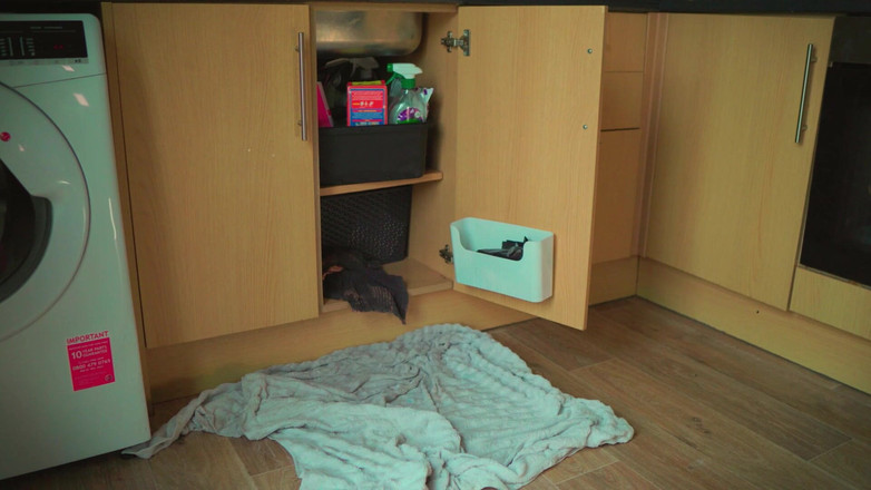 JessieHH: Мачуха запліднена сантехніком hd