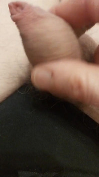 블랭크 팬티를 입은 플로피 클리토리스 Sissygasm