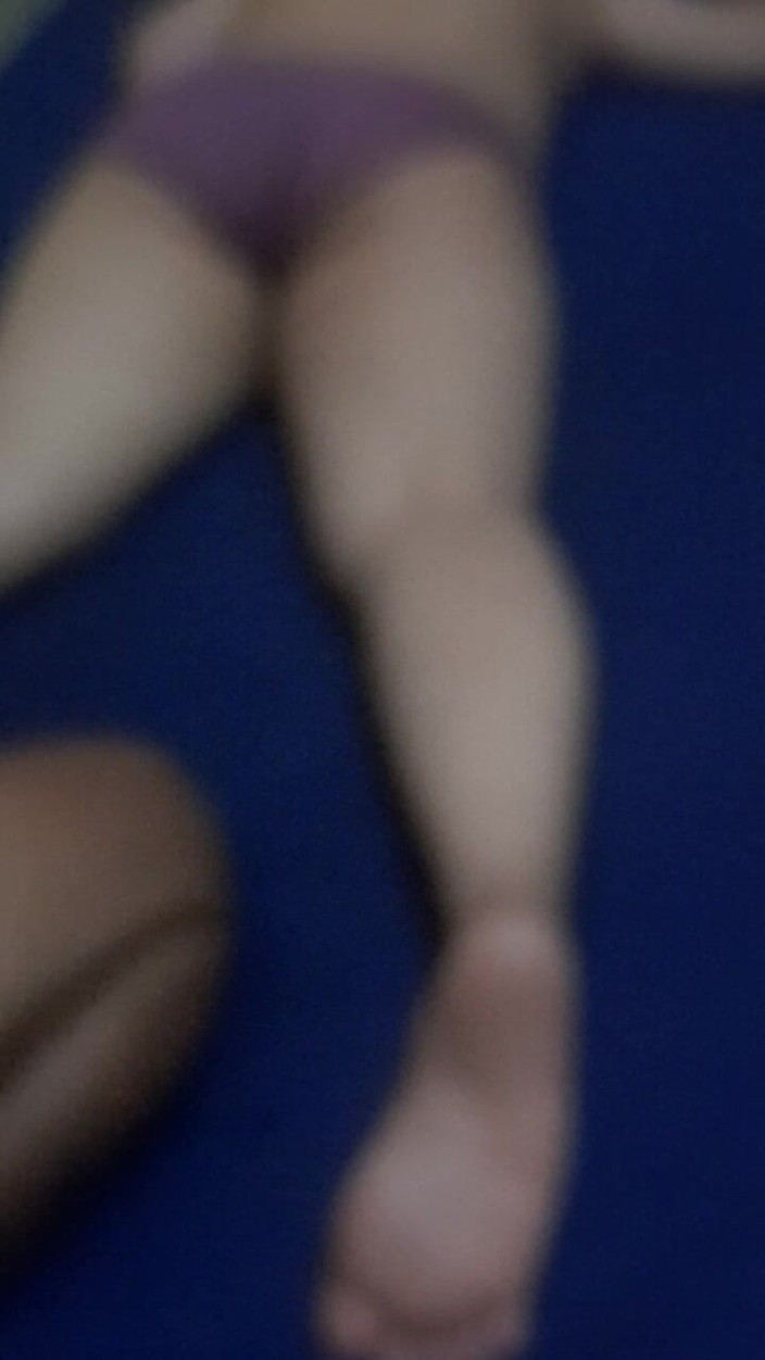 Angelina Pop: आंटी की गांड की मालिश करते हुए मैंने अपना लंड उसकी चूत में डाल दिया