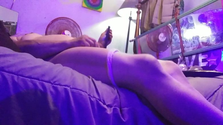 Atm lovers 69: Gioca con il dildo