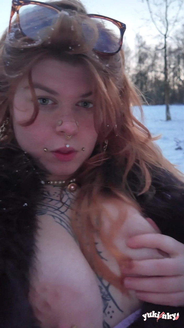 yukinky: Ich wärme seinen im Schnee