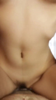 AsianSexDiary pinay kurus mengangkang untuk orang asing kontol besar yang beruntung