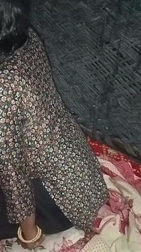 Když nikdo nebyl doma, ošukal jsem svou romantickou nevlastní sestru