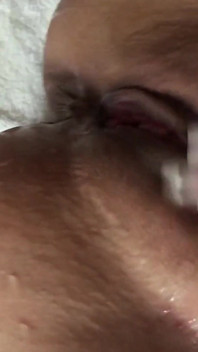 Squirt and Cum on Pussy