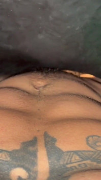 El Gloryhole Van Anon Chupando Pollas a Pelo