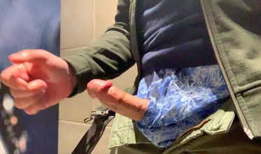 TJenner: Terangsang di Stasiun Kereta, jadi aku harus berhenti dan coli...