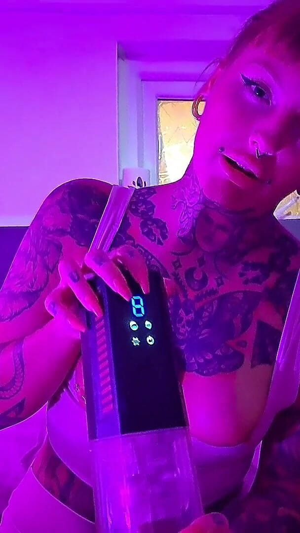 Only Owain: My Girlfriend Uses Cock Sucker Toy on My Big Cock