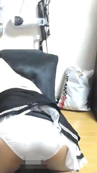 On Typhoon Days, the Only Thing You Can Do Is Masturbate at Home!