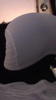 MILF with a Gorgeous Ass Gives a Blowjob and Swallows Cum