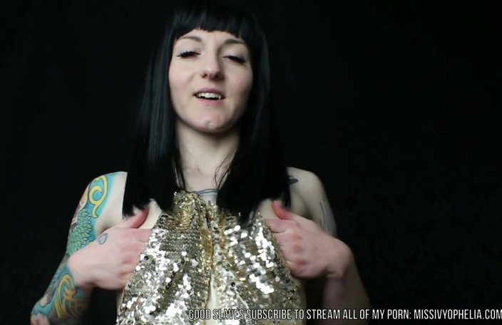 Miss Ivy Ophelia: Desafio de Ano Novo na JOI 3