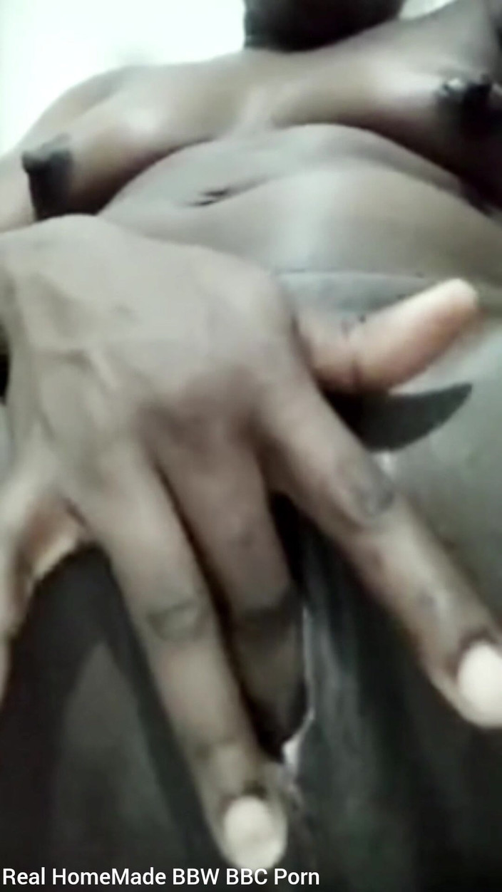 Super sexy ebony cuties: Menggesel menjolok pepek labia besar basah saya