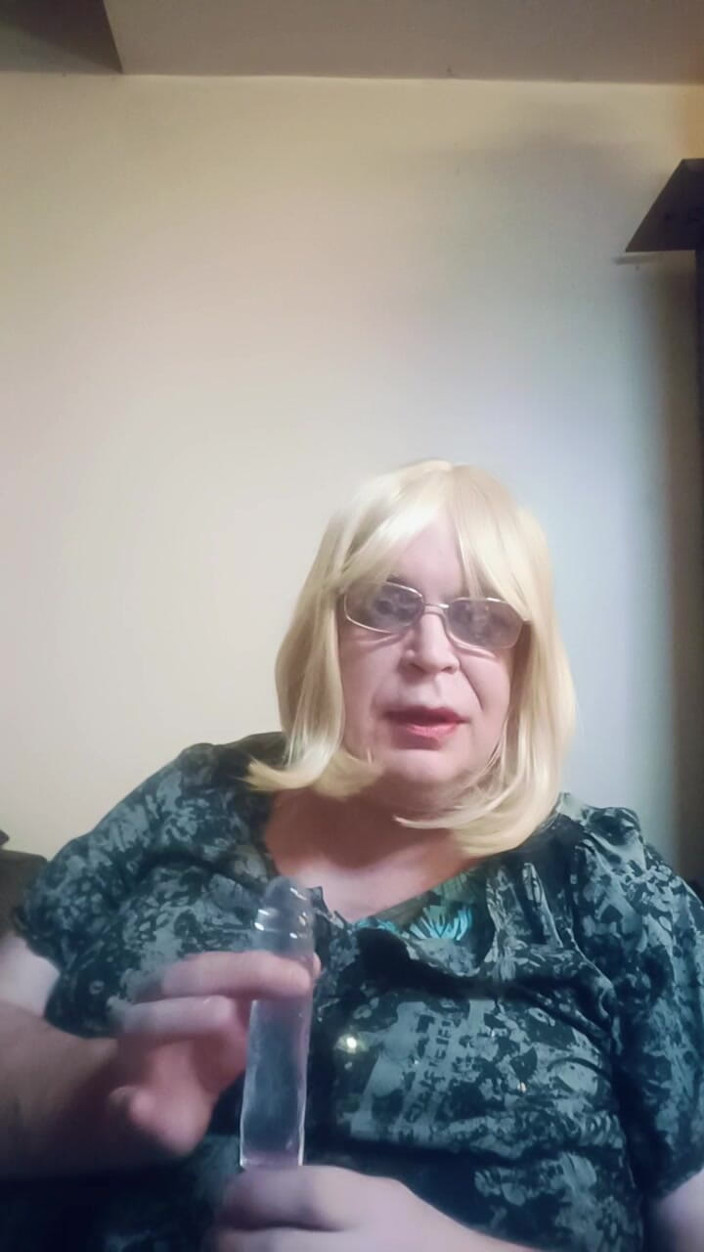 Stephanie-Nicole-TV: Reviewing Some New Toys.