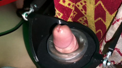 SEXY_GUYBEST: लंड हिलाने वाला रोबोट बड़े लंड की सहनशक्ति का परीक्षण करते हैं।