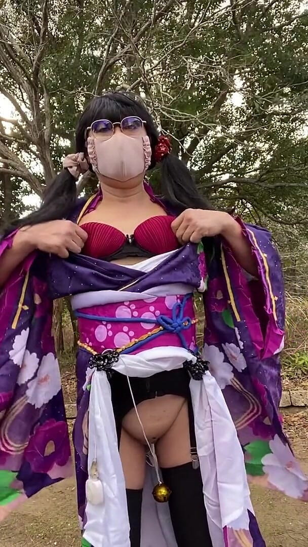 No. 104: the Phantom Kimono Beauty Appearing in the Winter Countryside: a Crossdresser Walks Through the Sunlit Glade Part 1